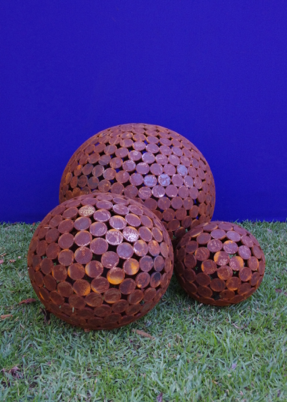 G000142 Same Size Circle Balls